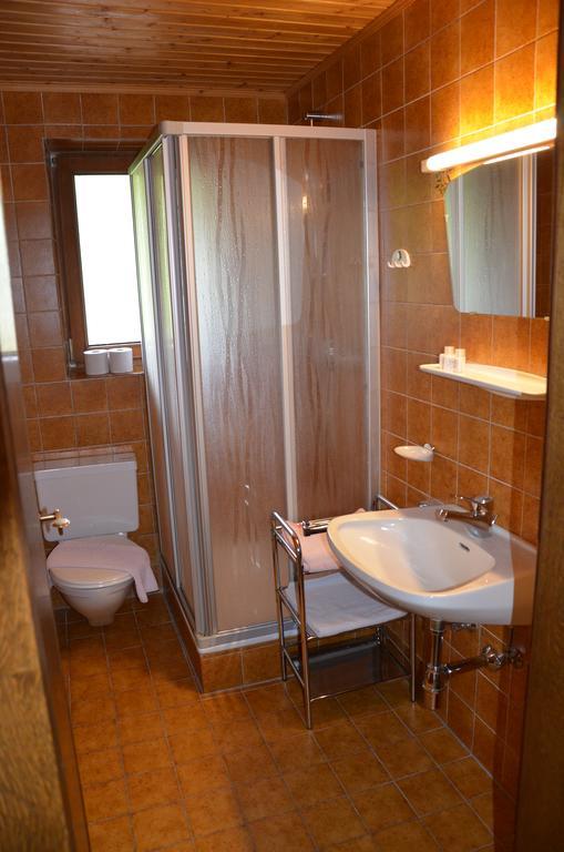 Gasthof "Zur Gemuetlichkeit" Bschlabs ภายนอก รูปภาพ