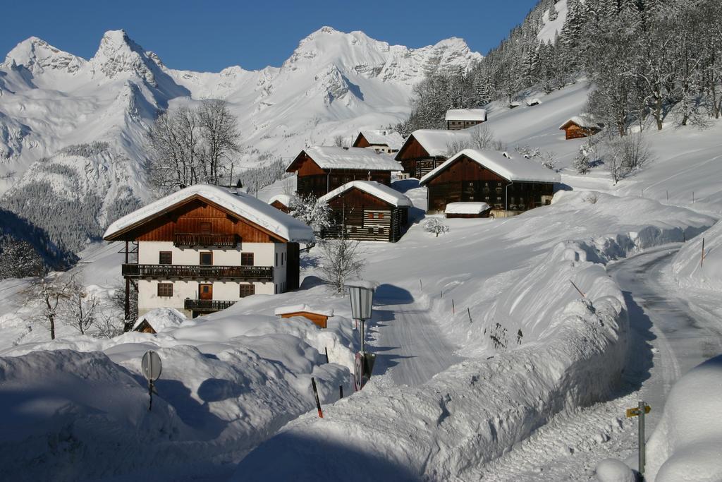 Gasthof "Zur Gemuetlichkeit" Bschlabs ภายนอก รูปภาพ