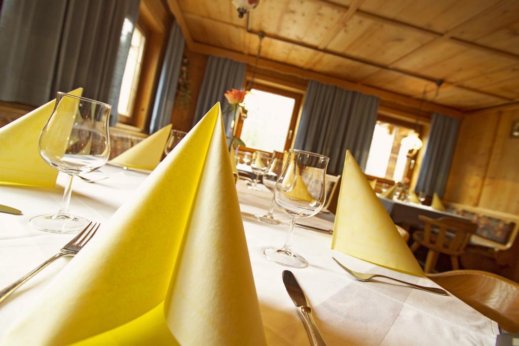Gasthof "Zur Gemuetlichkeit" Bschlabs ภายนอก รูปภาพ